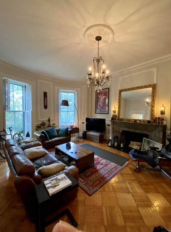 81 Mount Vernon Street - Photo 1
