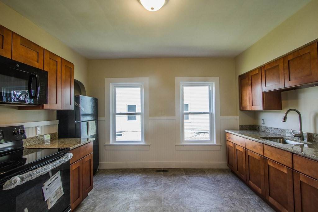 23 Wilson St - Photo 1