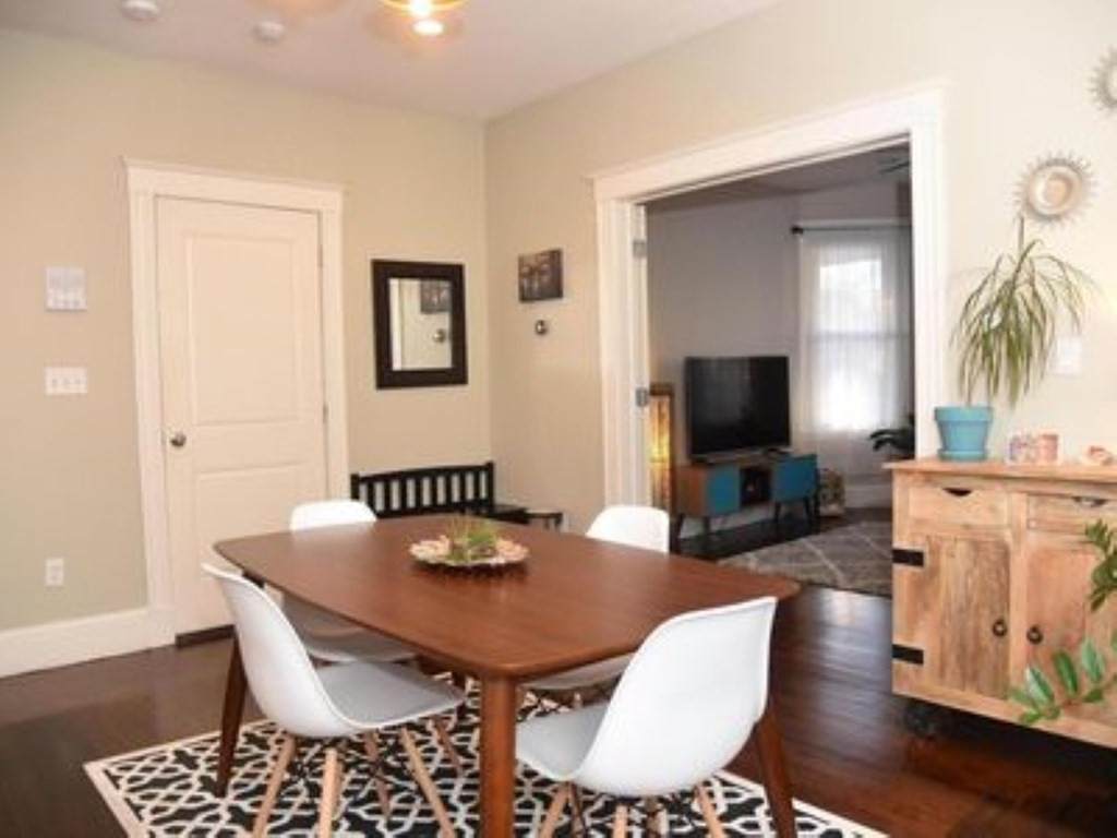 34 Catherine St - Photo 1