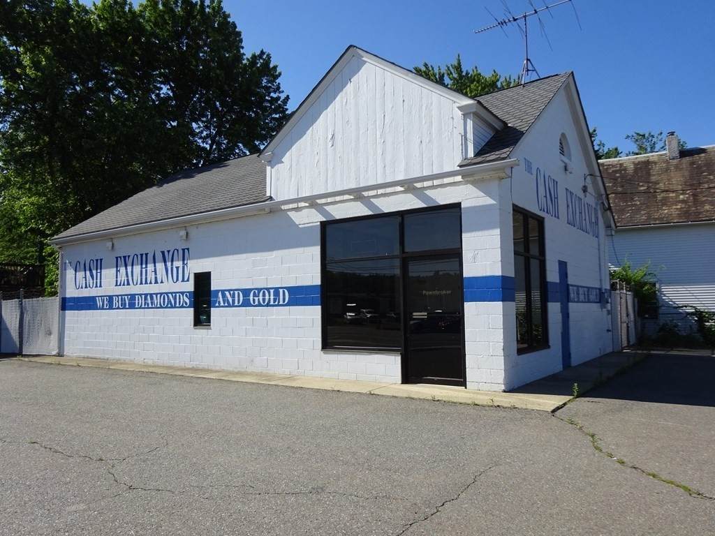 401 Summer St - Photo 1