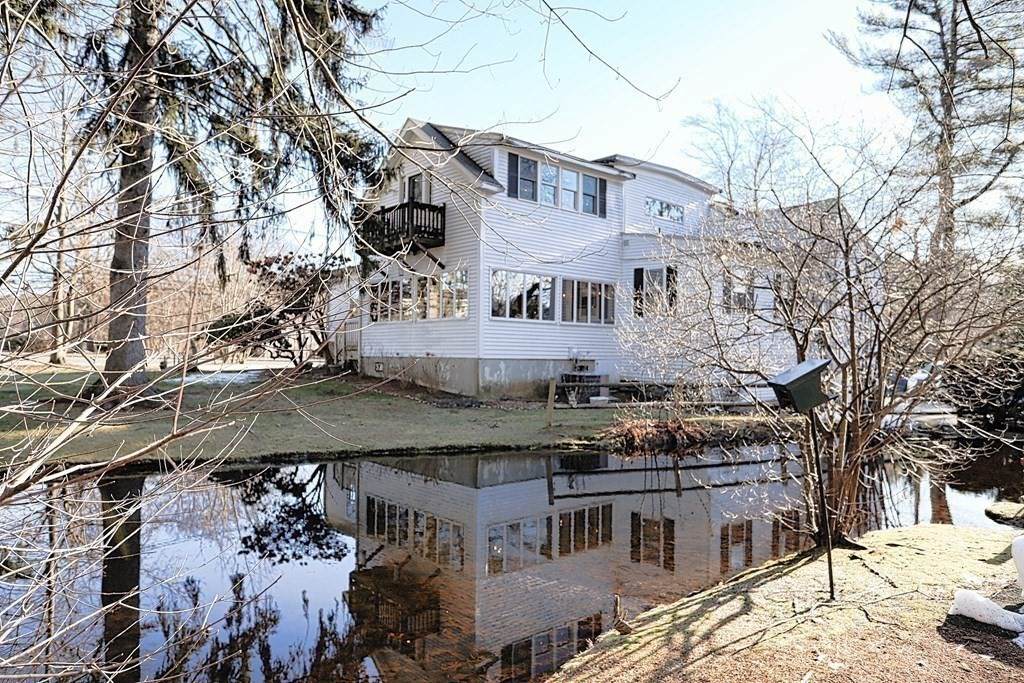 416 Great Road - Photo 1