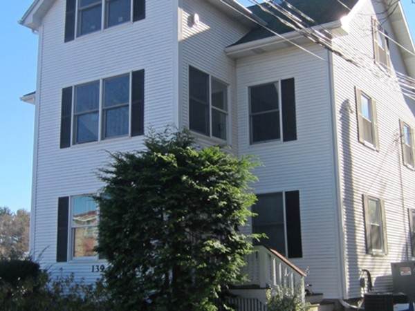 139 Linden - Photo 1