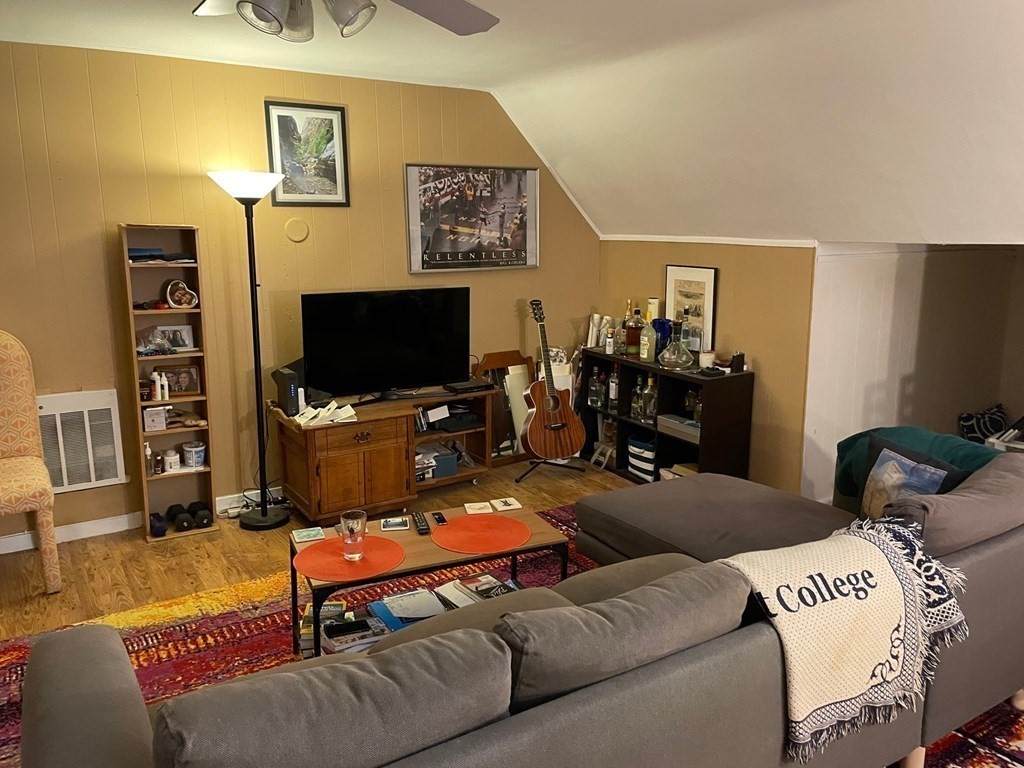 29 Gilbert St - Photo 1