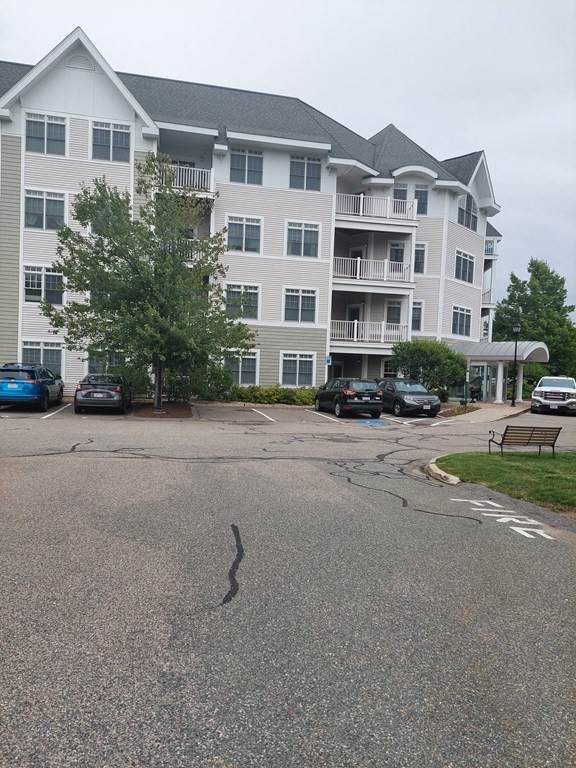 614 Pond Street - Photo 1