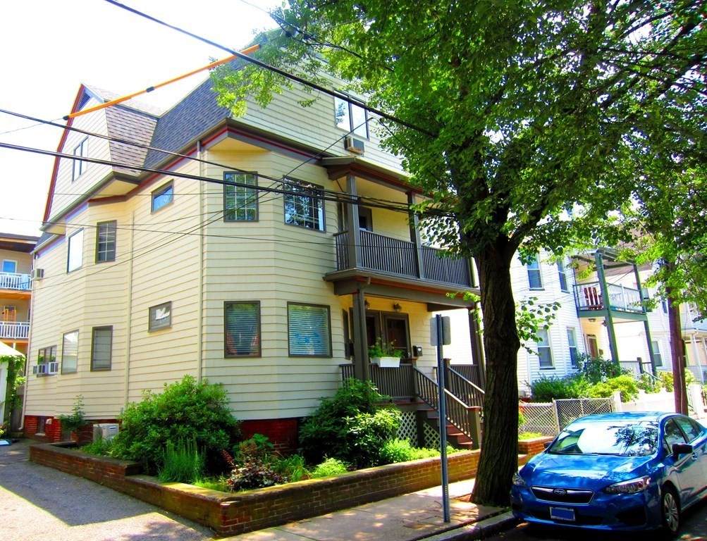 25-27 Prichard Ave - Photo 1