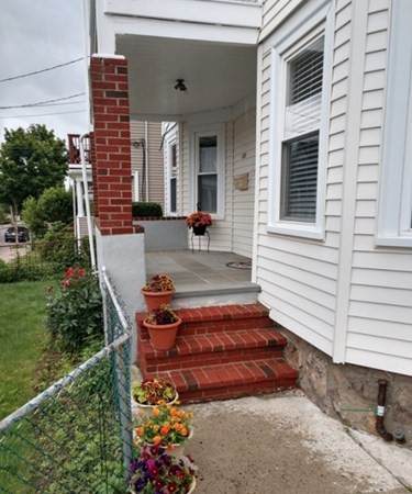 108 Farquhar - Photo 1