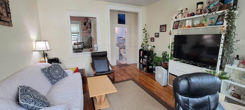 1568 Commonwealth - Photo 1