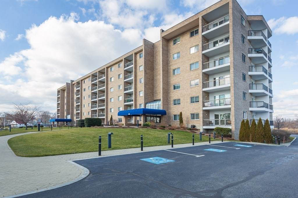 64 Broad Reach - Photo 1