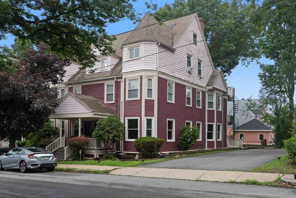 86 Arlington St - Photo 1