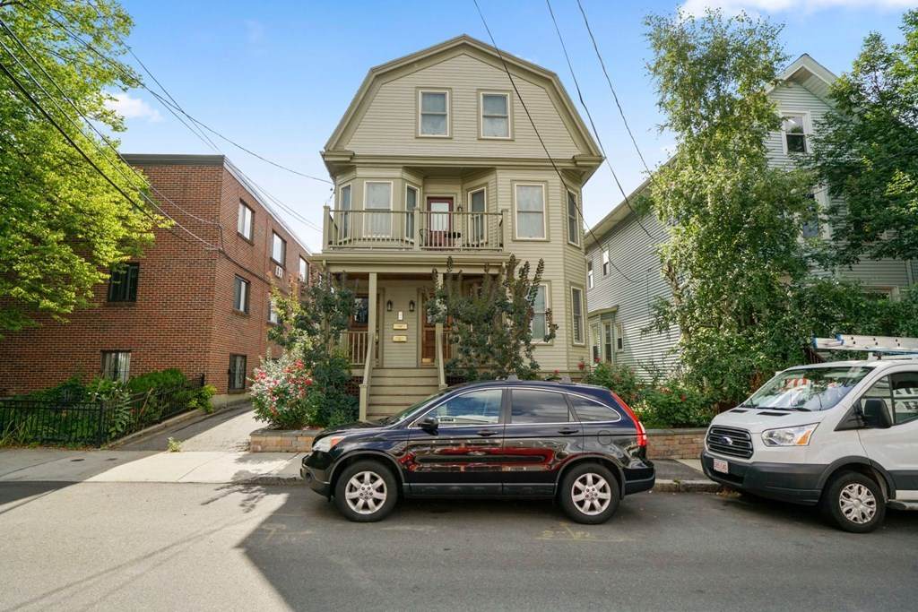 23 Linden Ave - Photo 1