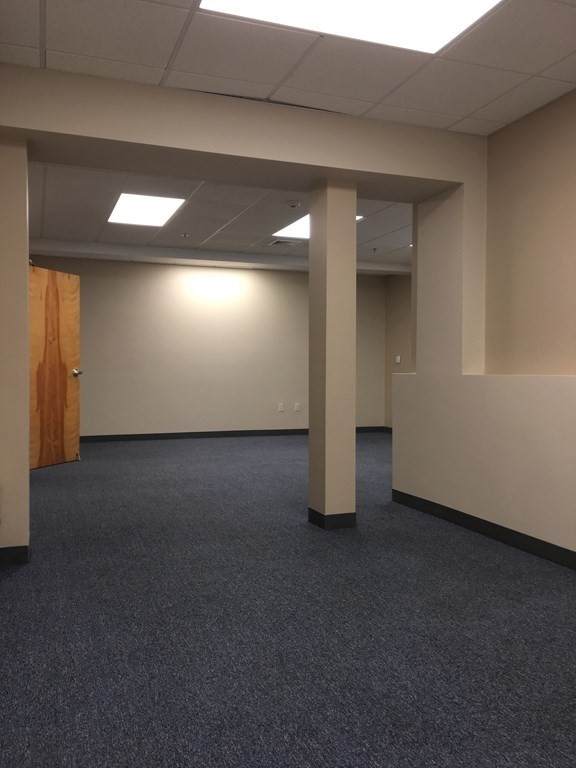 26 Lincoln St - Photo 1