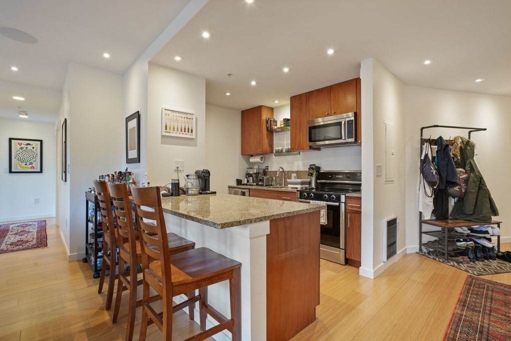 16 Miner Street - Photo 1