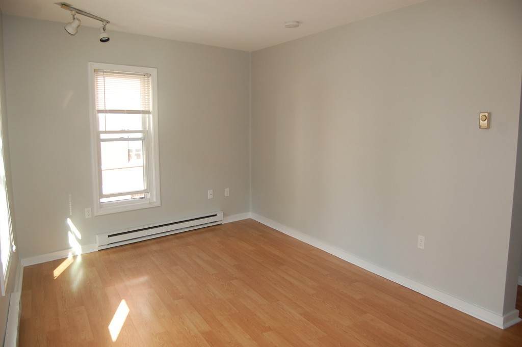9 Winthrop Street - Photo 1
