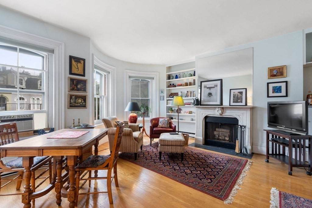 16 Rutland Square - Photo 1