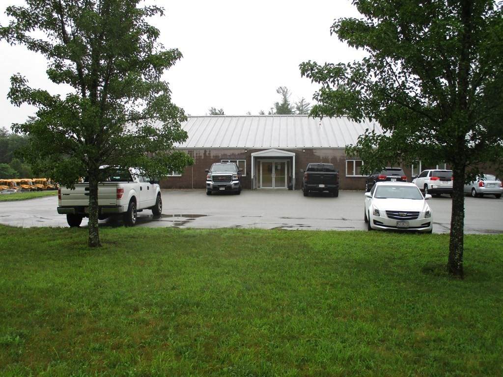155 E Grove Street - Photo 1