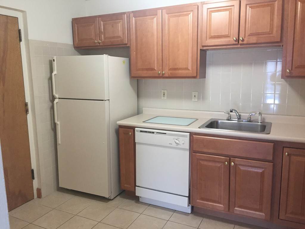 2366 Commonwealth Ave. - Photo 1