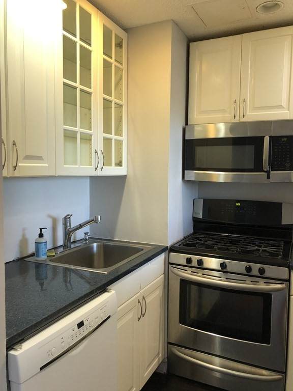 44 Washington Street - Photo 1