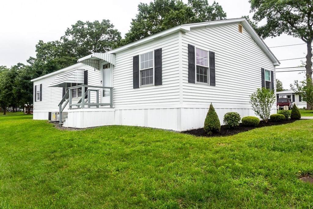 1 Patriot Rd - Photo 1