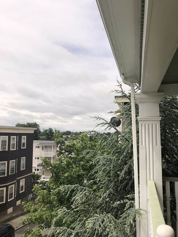152 Homes Ave - Photo 1