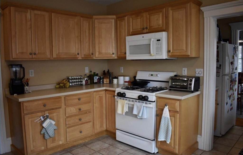 24 Emerald St - Photo 1