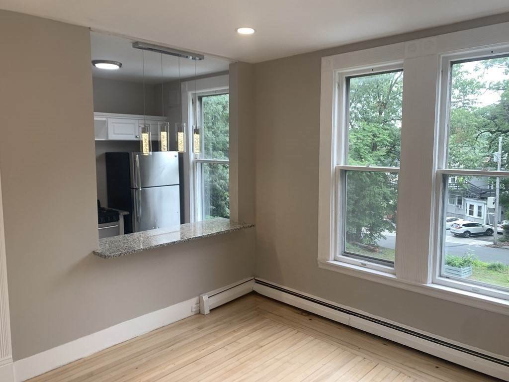 19 Bellevue St - Photo 1