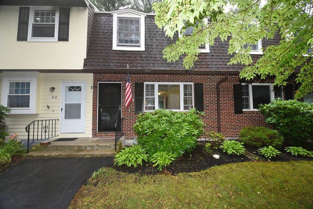 8-4 Treetop Lane - Photo 1