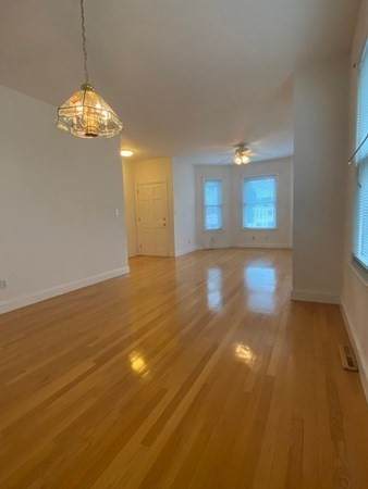 96 Byron St - Photo 1