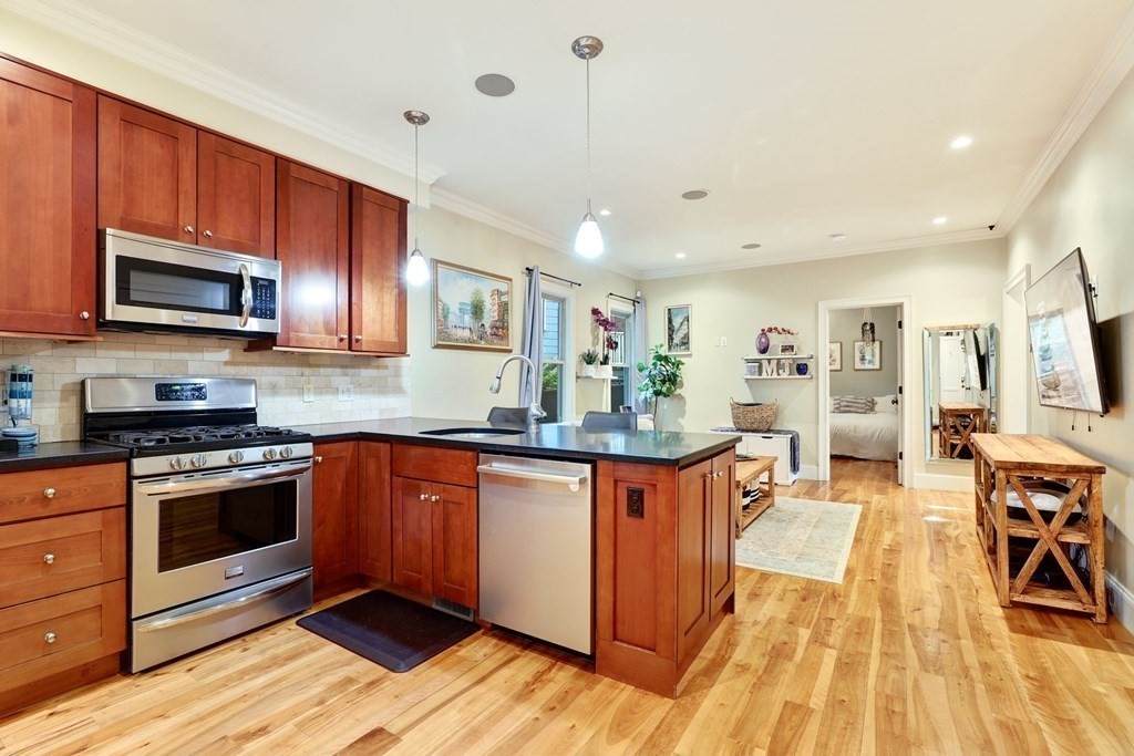 2 Ballard Way - Photo 1
