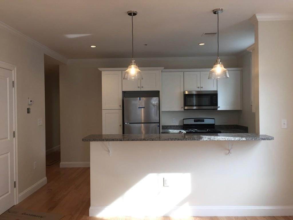 261 Lexington Street - Photo 1