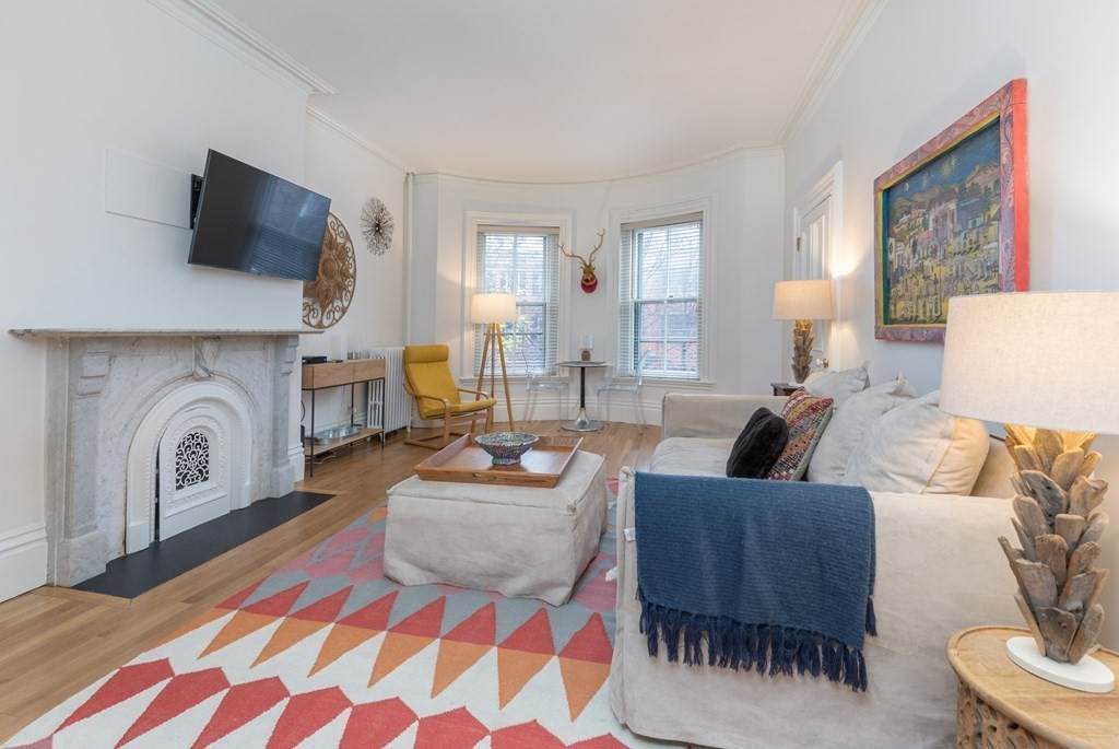 7 Union Park - Photo 1