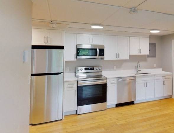 89 Woodrow Avenue - Photo 1