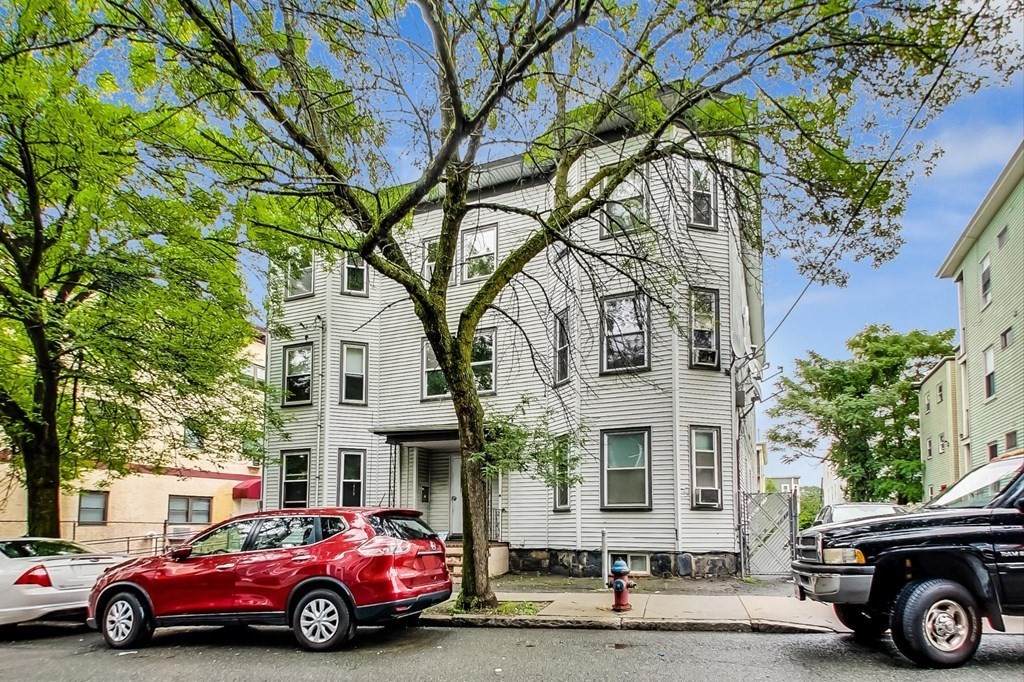 109 Walnut St - Photo 1