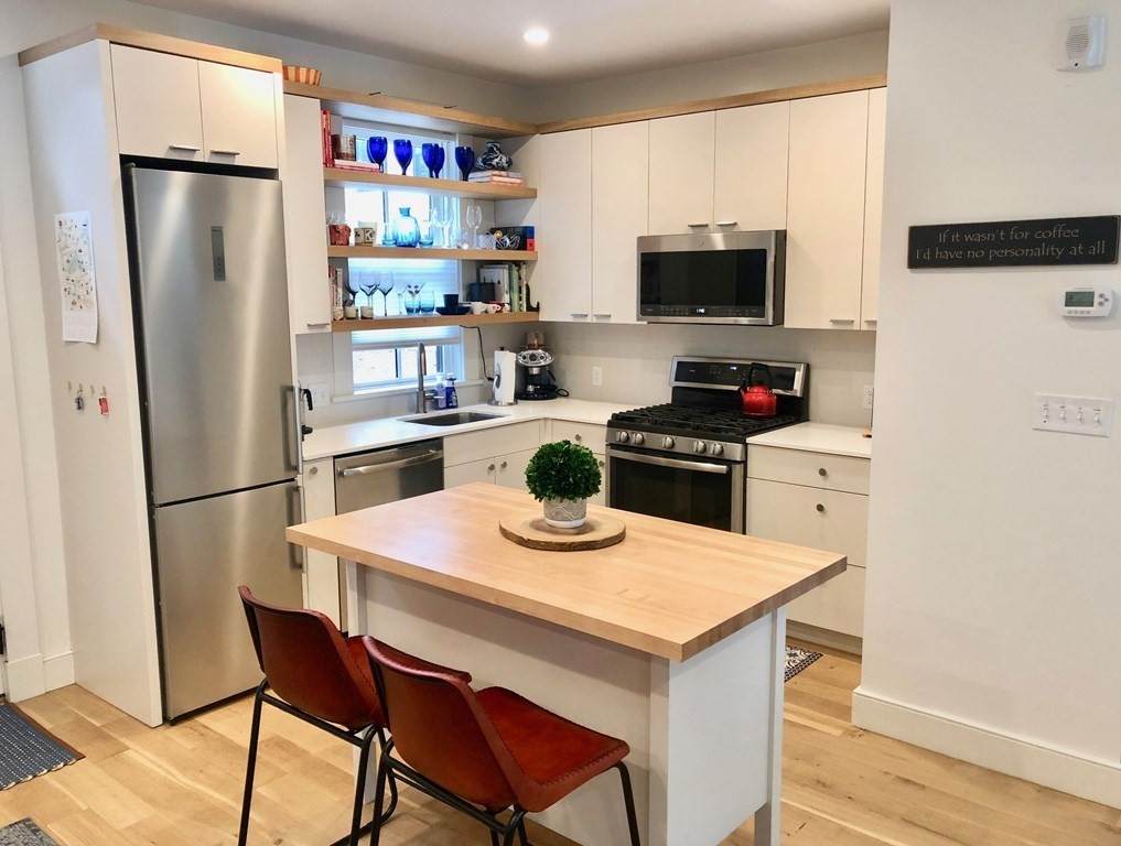 227 Concord Ave - Photo 1