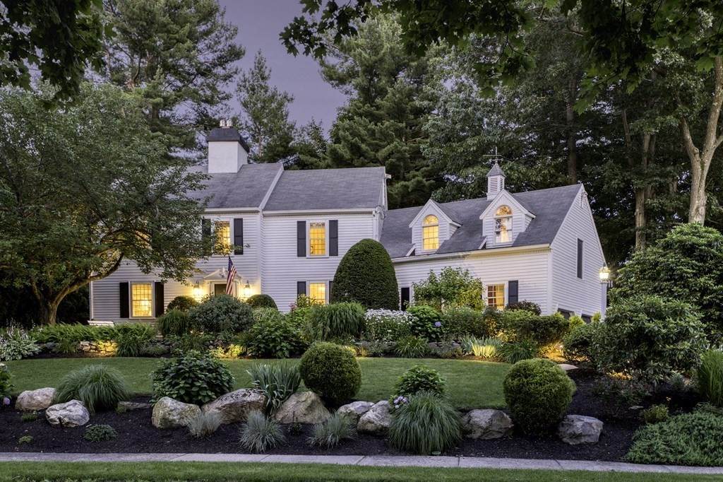 16 Sunset Rd - Photo 1