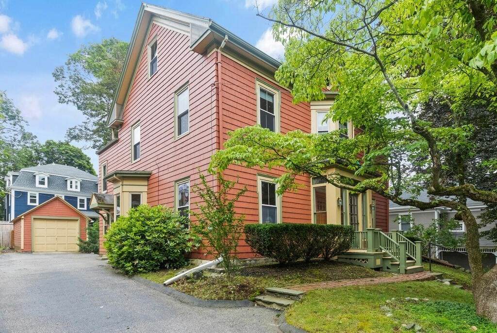 101 Allston St - Photo 1