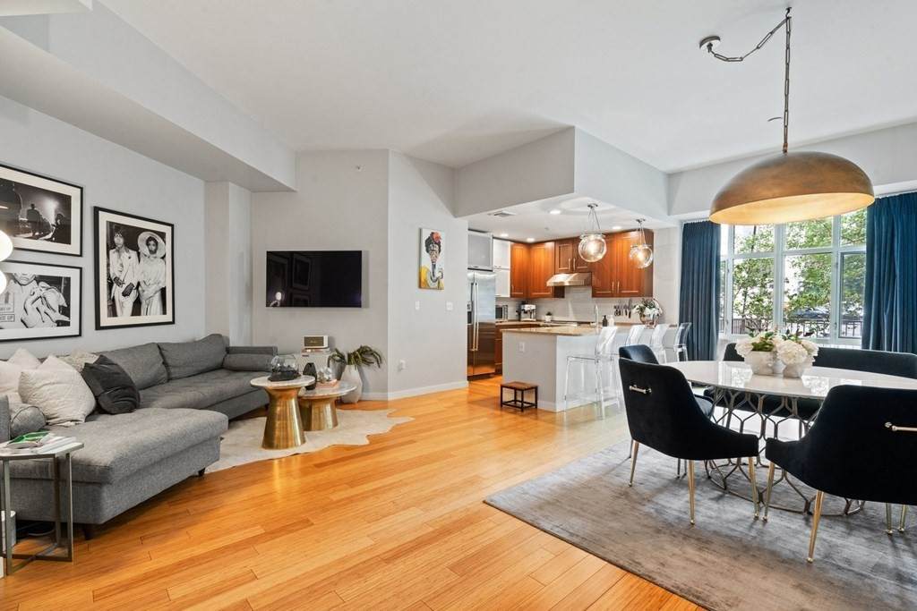 150 Dorchester Ave - Photo 1