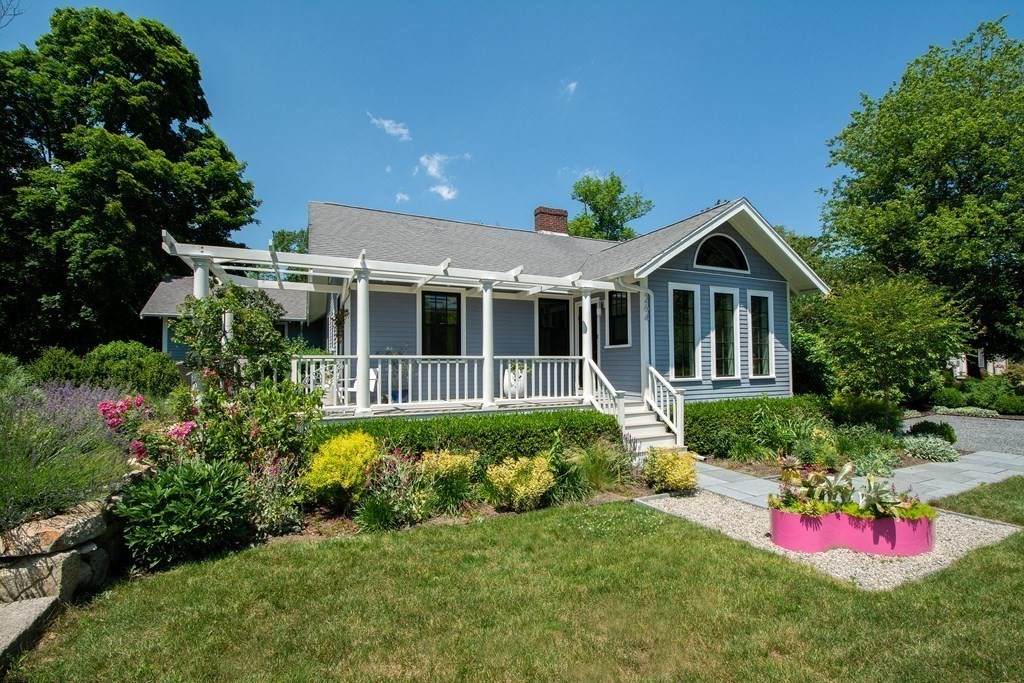 264 Clapp Rd - Photo 1