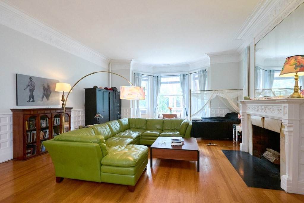 183 Marlborough Street - Photo 1