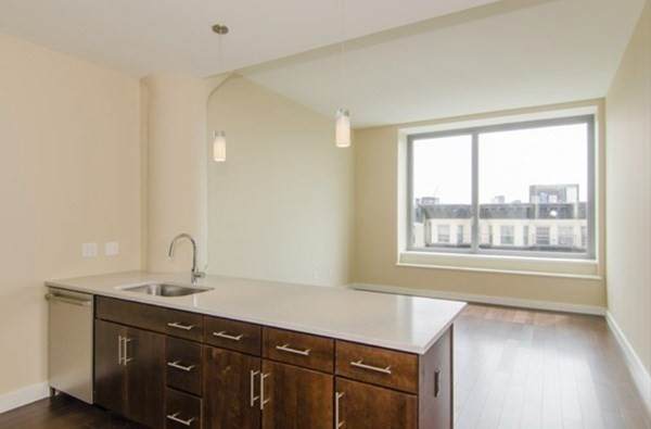 43 Westland Avenue - Photo 1