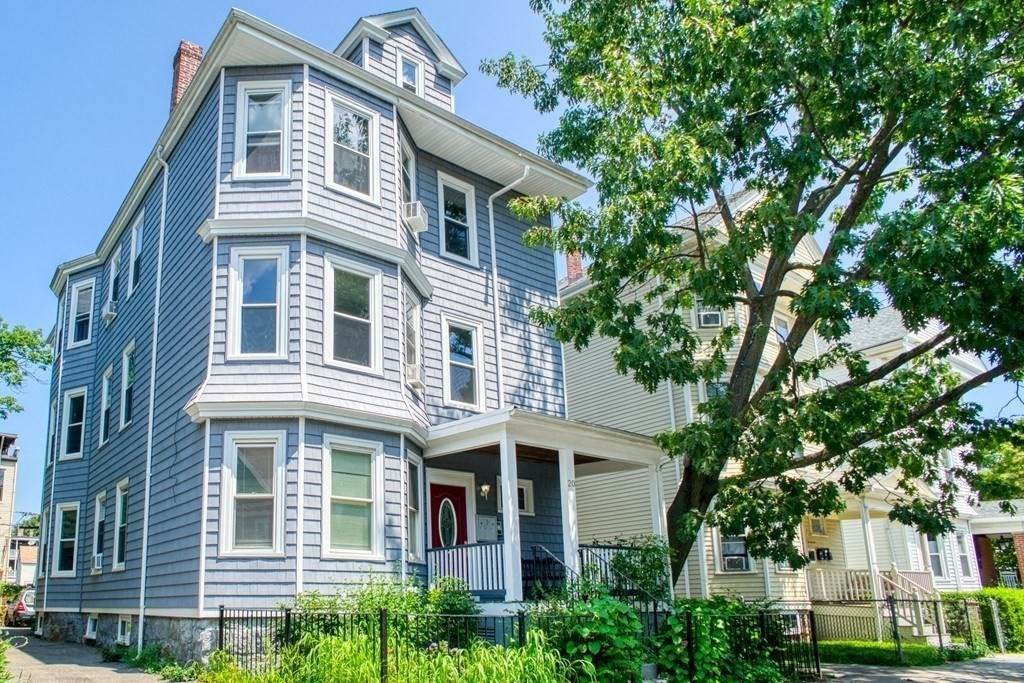 20 Rosemary St - Photo 1