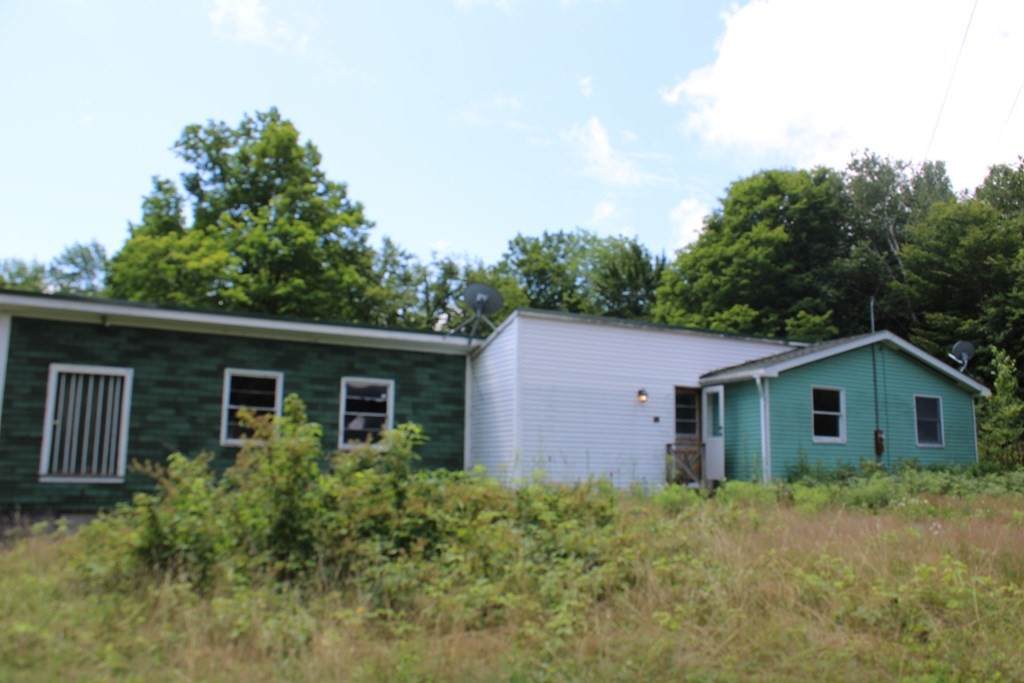 15 Stone Hill Rd - Photo 1