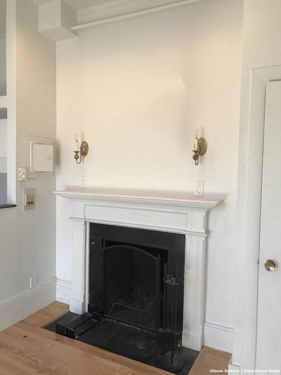 49 Brimmer St - Photo 1