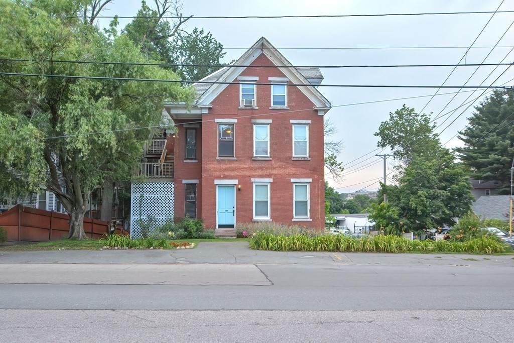 119 South Elm - Photo 1