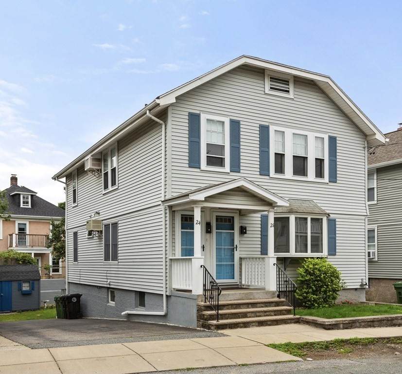 24-26 Oakland St - Photo 1