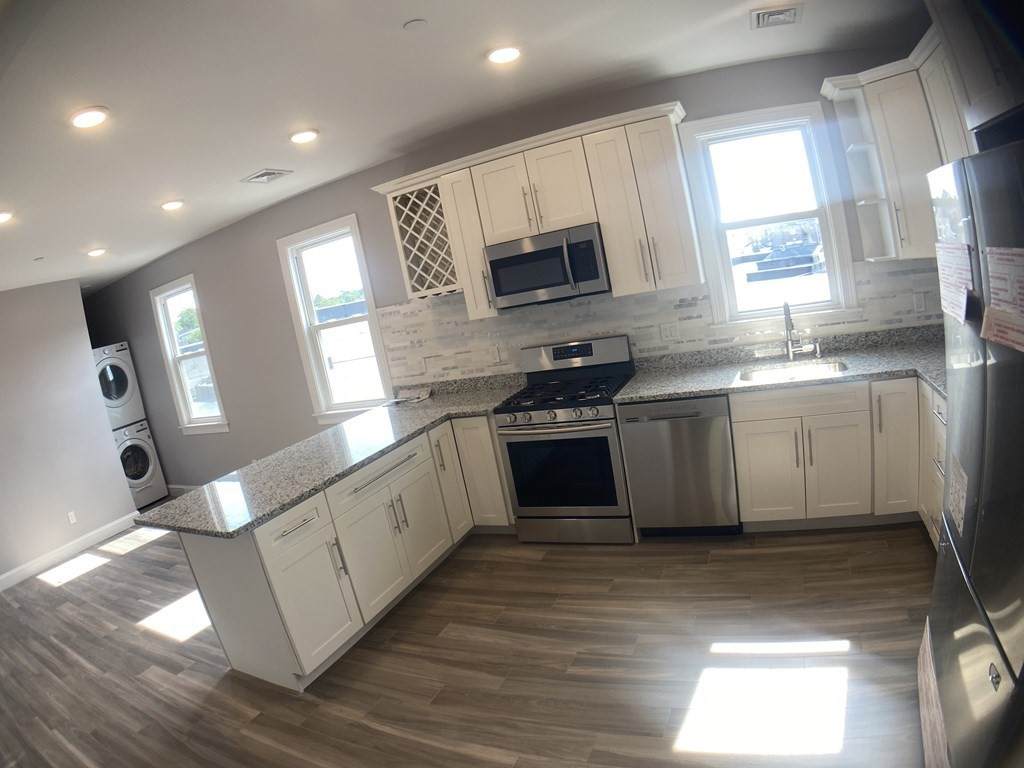 17 Harvard Terrace - Photo 1