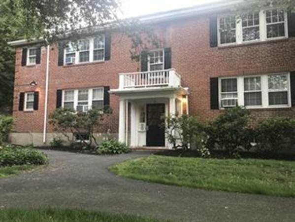 17 Hammond Pond Pkwy - Photo 1