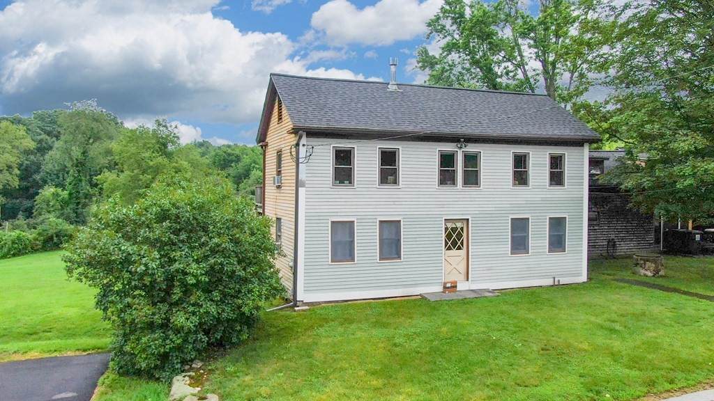 356 Hunt Rd - Photo 1