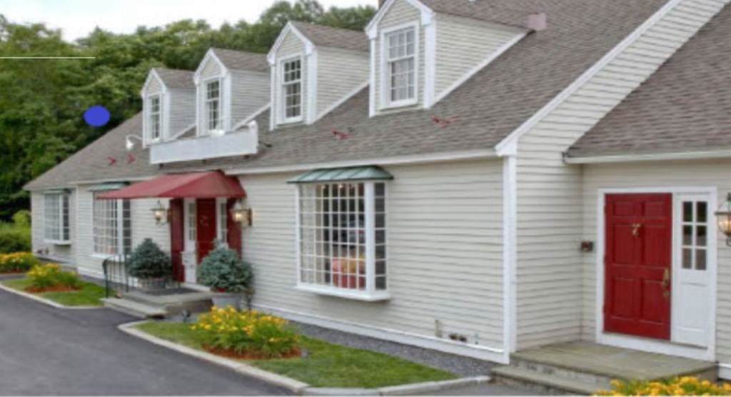 215 Boston Post Rd. - Photo 1