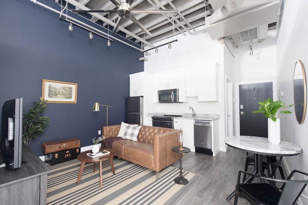 630 Washington St - Photo 1
