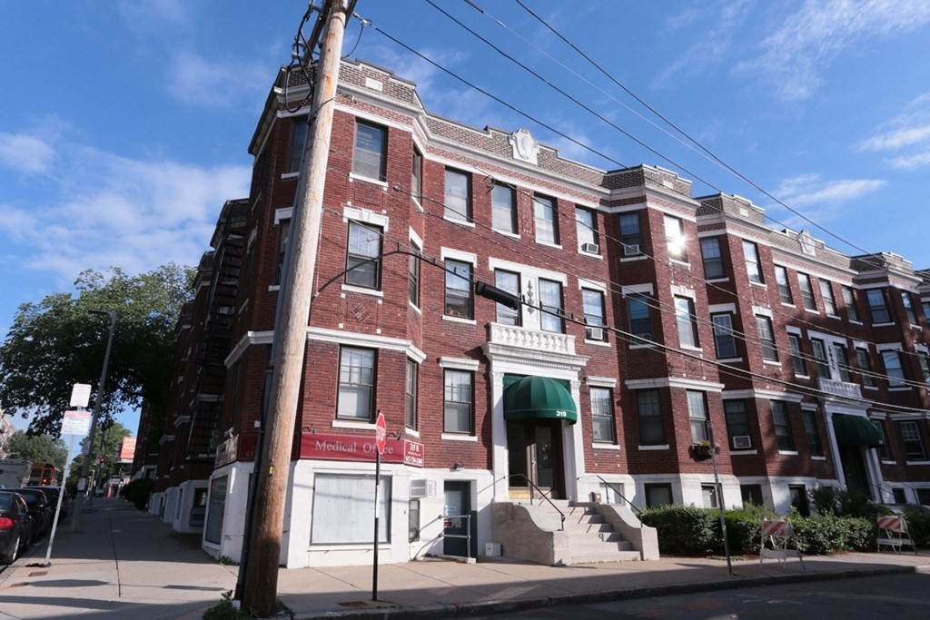 319 Allston - Photo 1